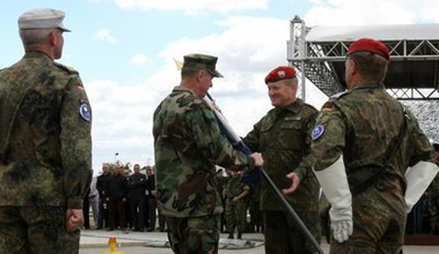 KFOR Komutanı Tümgeneral Erhard Buehler