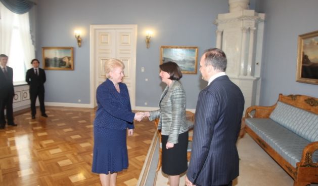 Jahjaga-Grybauskaite Resmi Temasları
