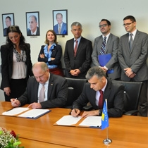Almanya'dan Kosova'ya Mali Destek