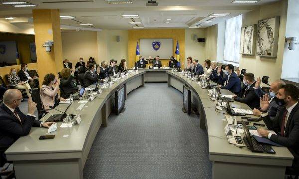 Hükümet, Covid-19 Aşısı İçin 60 Milyon Euro Kredi Çekecek