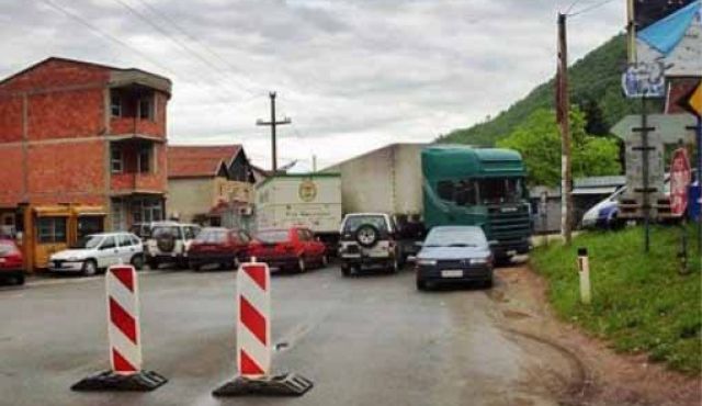 Sırp Başmüzakereci Stefanoviç,  Kuzeyde İzinsiz Bulunuyor