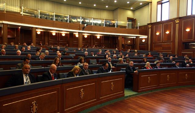 Milletvekilleri Bir Yıl Doğum İzni İstiyor