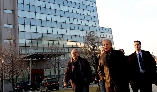 AKR'nın Bir Bakanlık Talebi Daha