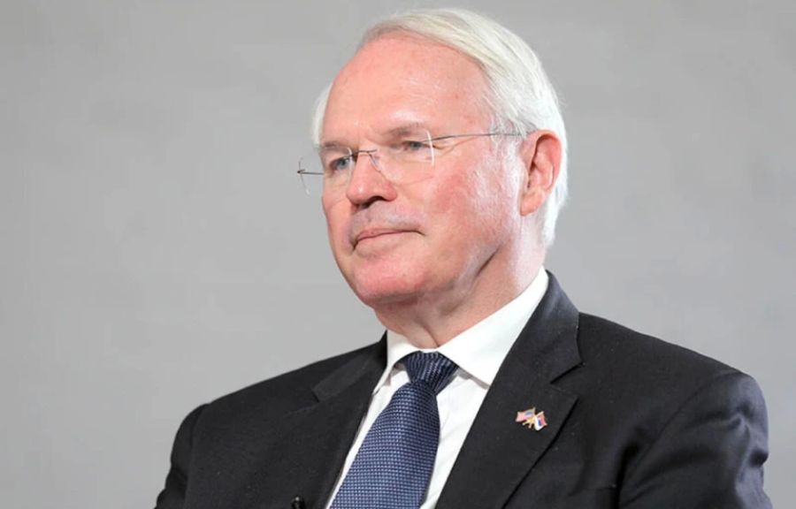 Christopher Hill, Thaçi ve Diğerleri Davasında Bugün Lahey’de Tanıklık Yapacak