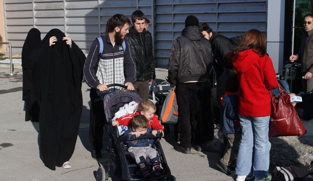 Mısır'dan Üçüncü Grup Kosovalı Tahliye Edildi