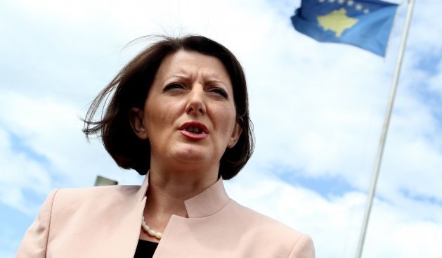 Jahjaga: Ülkenin Çıkarları Sözkonusu Olunca Tadiç Dahil,  Herkesle Buluşabilirim