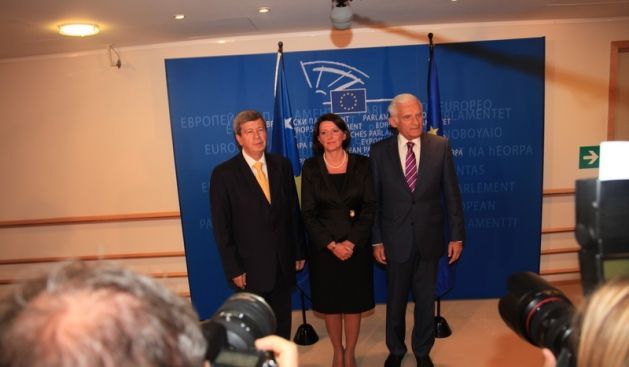 Rasmussen: Kosova'nın Bölünmesi Çözüm Değil