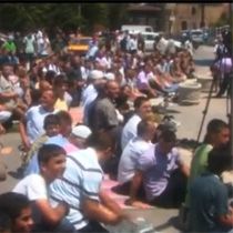 Müslüman Müminler Her Cuma Protesto Edecek?
