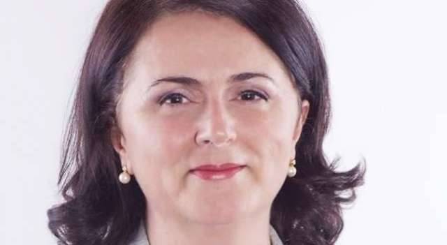 Sahatqiu: Flora İle Sadece Mecliste Görüşürüz