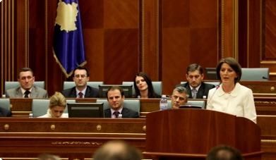 Jahjaga, Sırbistan'dan Toprak Taleplerinden Vazgeçmesini İstedi