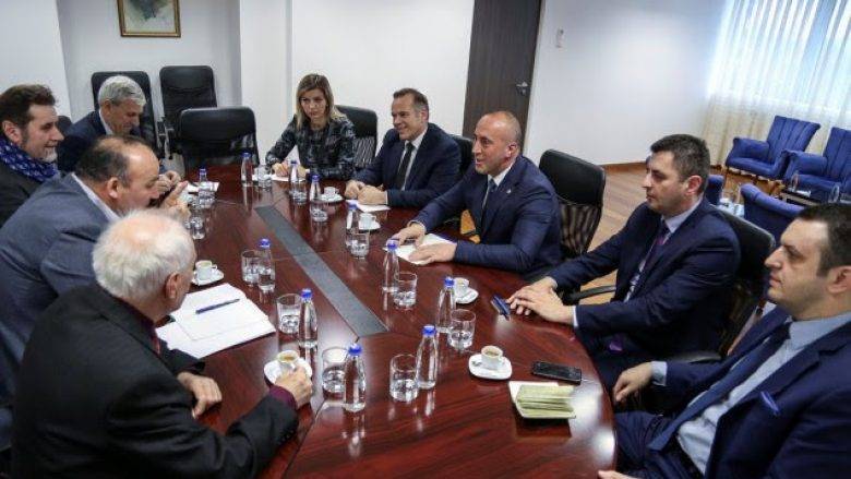 Haradinaj, Bulliqi Komisyonu Üyeleriyle Görüştü