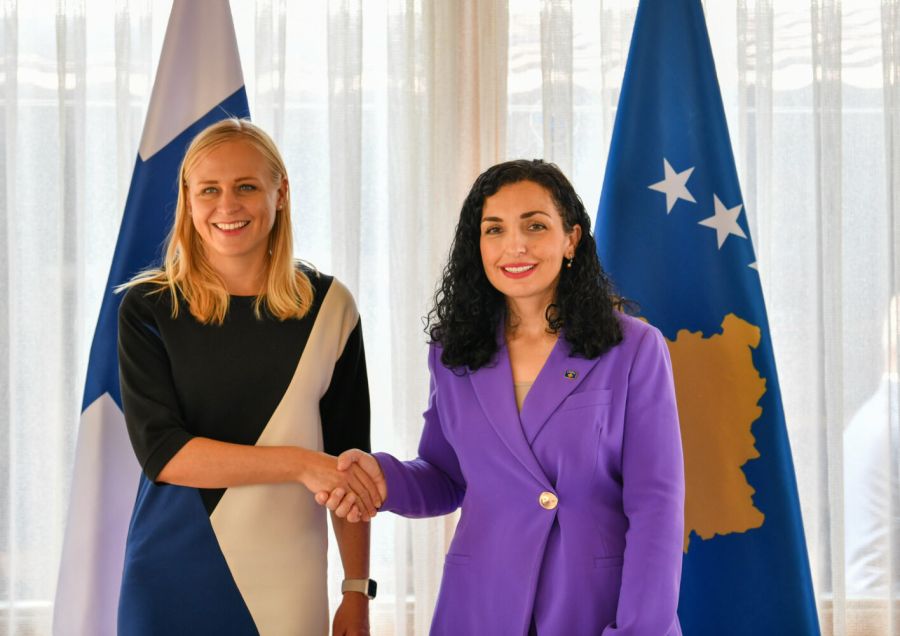 Finlandiya Diplomasi Şefi Kosova Ziyaretinde