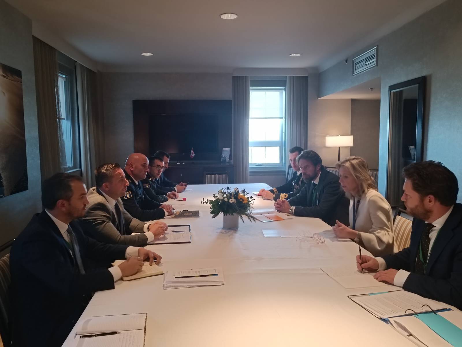 Kosova ve Hollanda, Askeri Alanda İş Birliği Artıracak