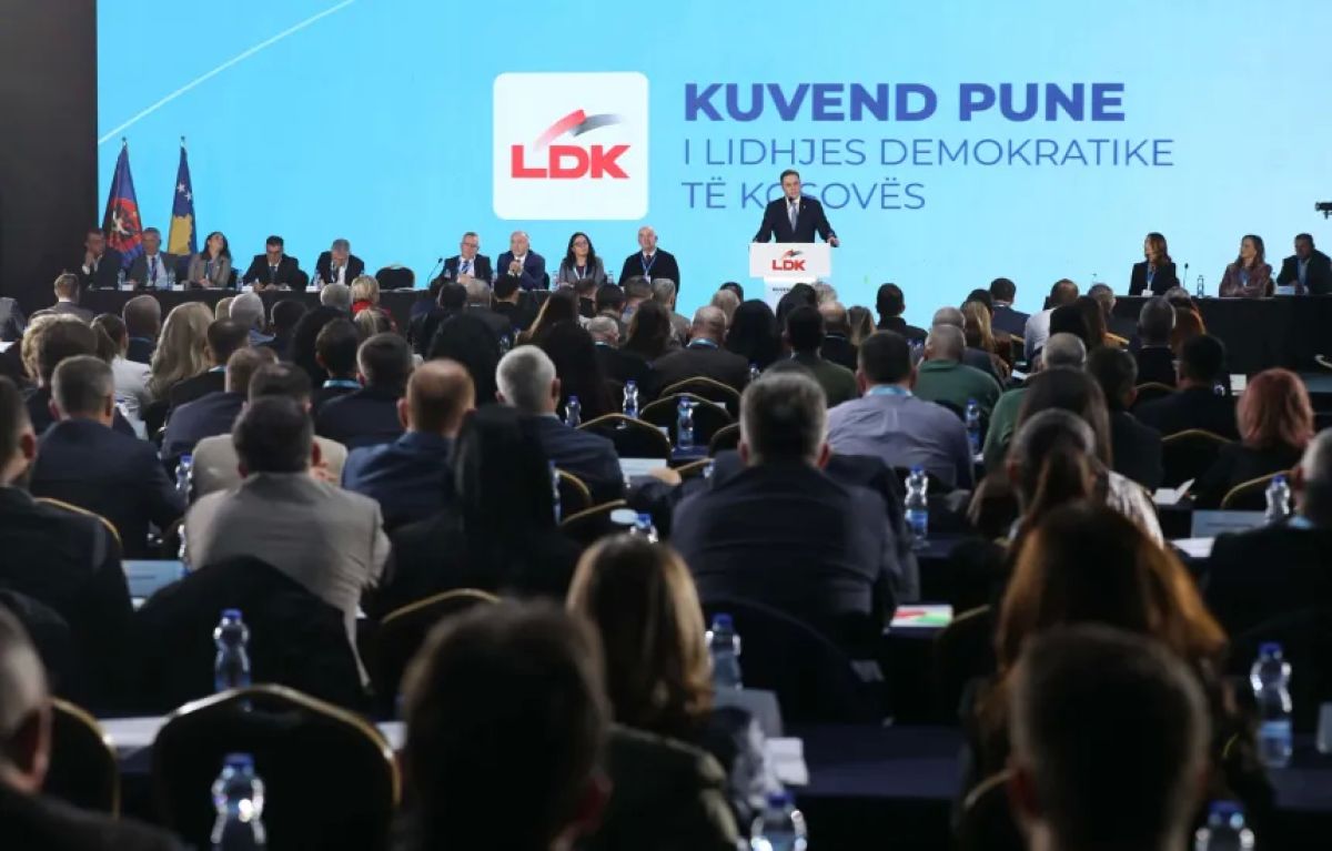 LDK Genel Başkanı, Olağanüstü Kurultayı Toplantıya Çağırdı
