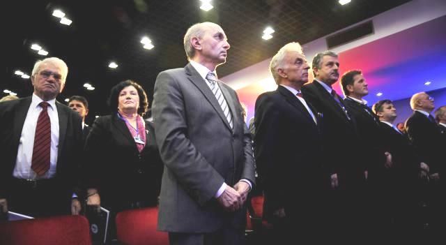 Thaçi Hükümeti Martta Düşebilir?