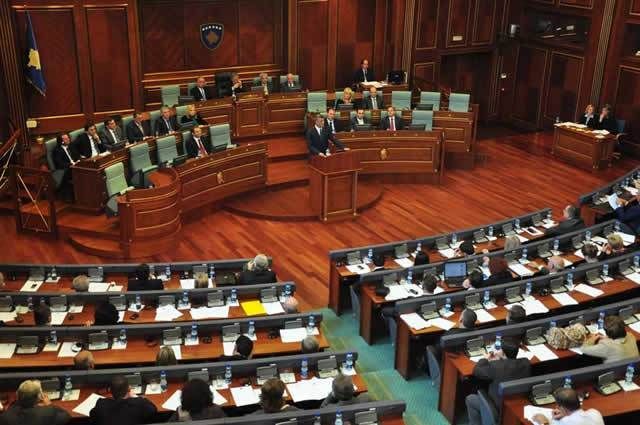 Meclisin Perşembe Günü İki Oturumu Yapılacak