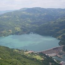 Peruças Gölünde Derin Dondurucu Kısımlarına ve Bazı Kemiklere Ulaşıldı