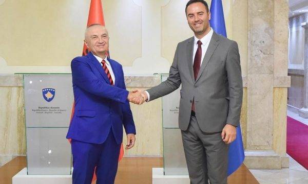 Meta: Kosova Vatandaşları İçin Vize Serbestisi Bir Zorunluluktur