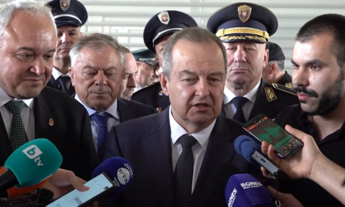 Bulgar Gazetecinin Sorusu Daçić'i Öfkelendirdi: Kosova Üzerinden Sert Çıkış