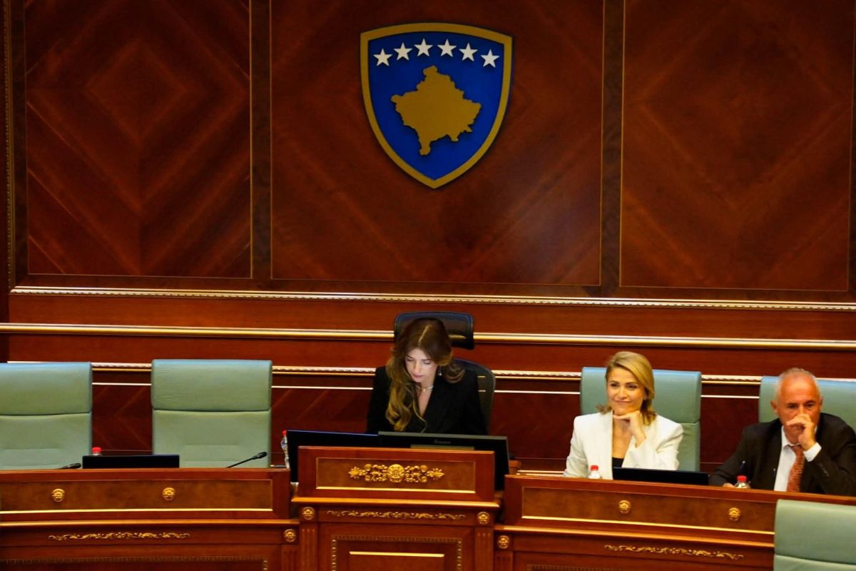 Haxhiu'dan Sırp Milletvekiline Tepki: Bu İfade Anayasa'ya Aykırı