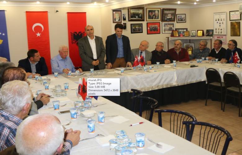 Türkiye'de Arnavutçanın Seçmeli Ders Olarak Okutulması Desteklendi