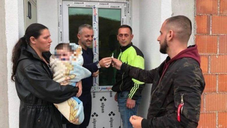 Eşi Tarafından Öldürülen Kadın Toprağa Verildi