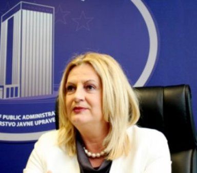 Tahiri: Sırbistan Kendisine Karşı