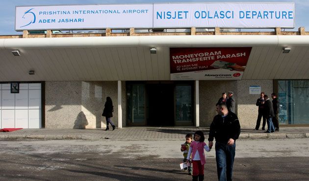 Sise Rağmen Priştine'den Uçuşlar Gerçekleşiyor