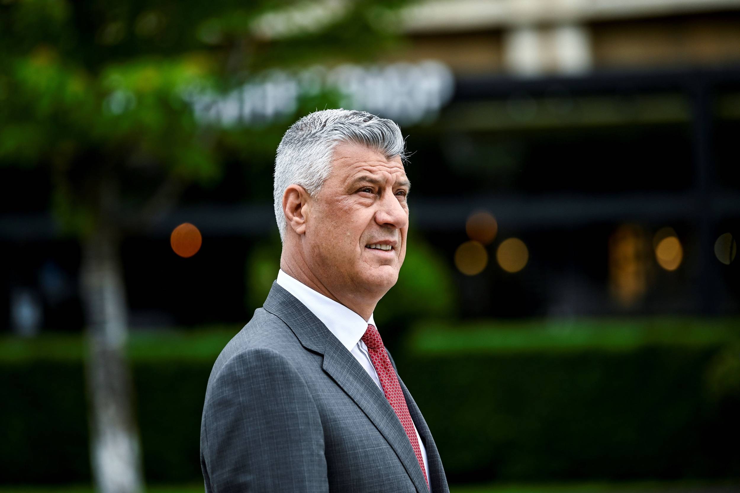 Thaçi Lahey’e Vardı