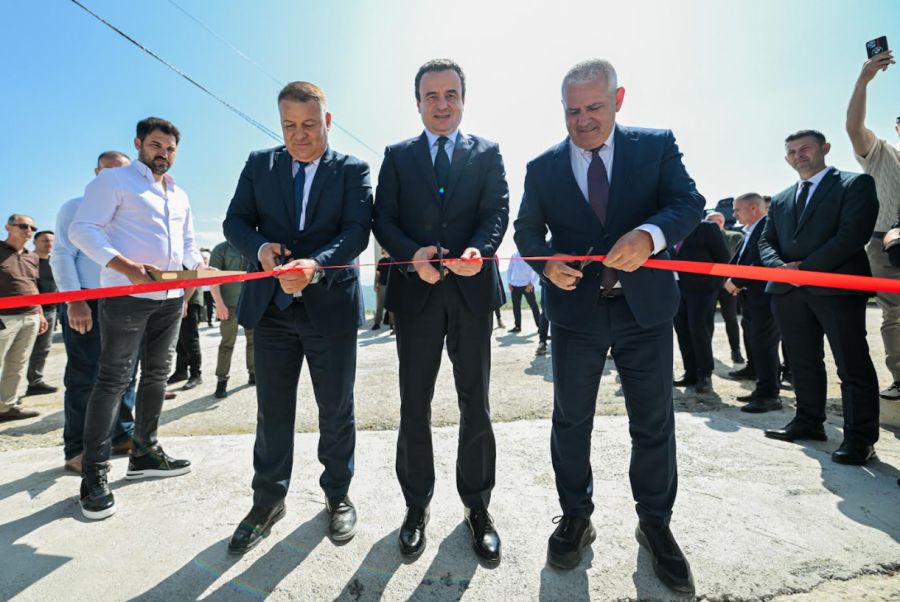 Zveçan'daki Izvor Bölgesinde Yeni Polis Karakolu Binası Açıldı