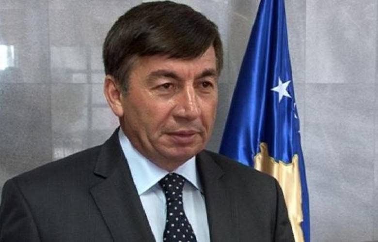 Bakan Bajrami İyi Tatiller Diledi