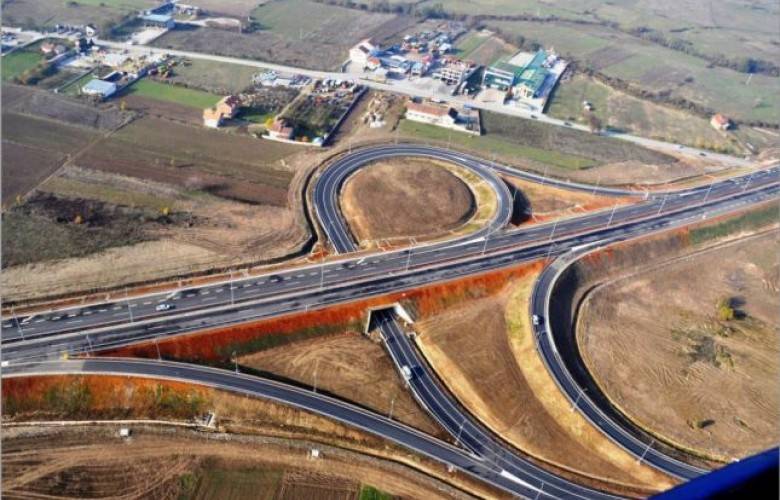 Priştine-Üsküp Otobanının İlk 20 Km-si Yılbaşından Önce Ulaşıma  Açılıyor