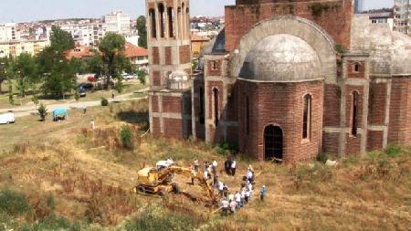 Kampüste Toplu Mezar İzlerine Rastlanmadı