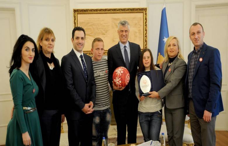 Thaçi'den Engelli Olimpiyat Oyunculara Destek