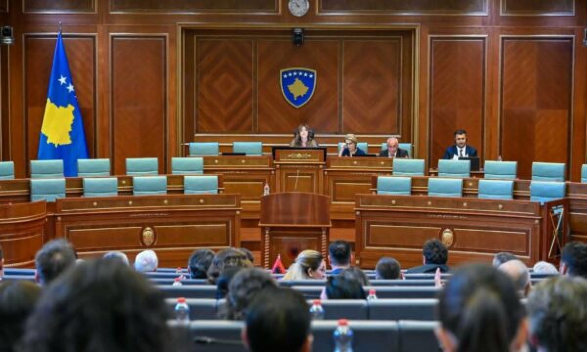 Hükümetin Kurulması Oturumuna PDK, LDK ve AAK Katılmadı