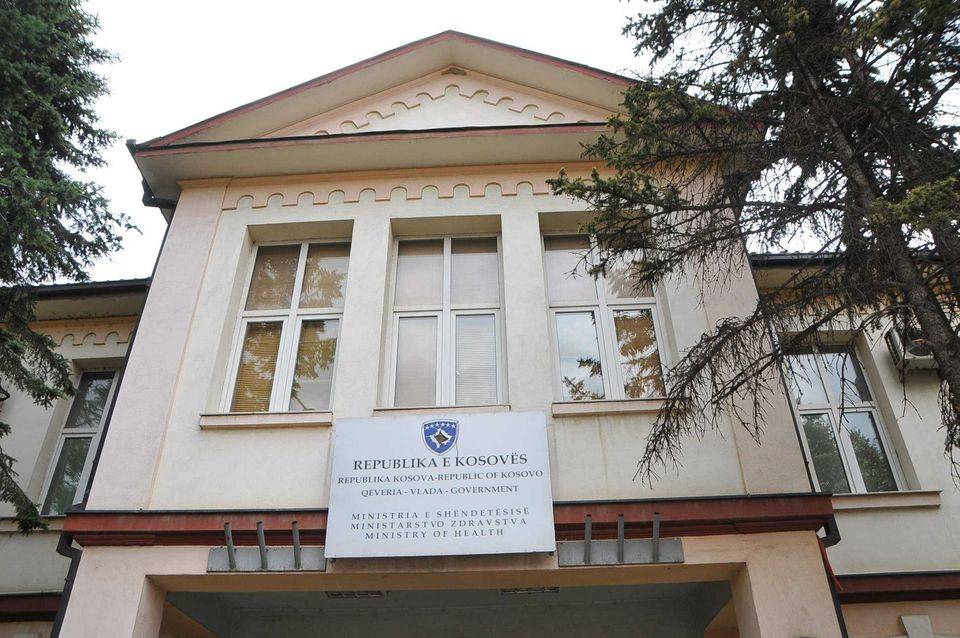 Sağlık Bakanlığı: Sözleşmeler Feshedilmedi, Süreleri Sona Erdi
