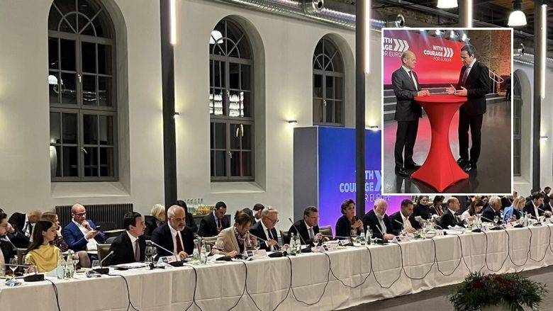 Kurti,  Almanya Başbakanı Schulz’la Bir Araya Geldi