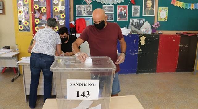 KKTC'de cumhurbaşkanlığı seçimi ikinci tura kaldı