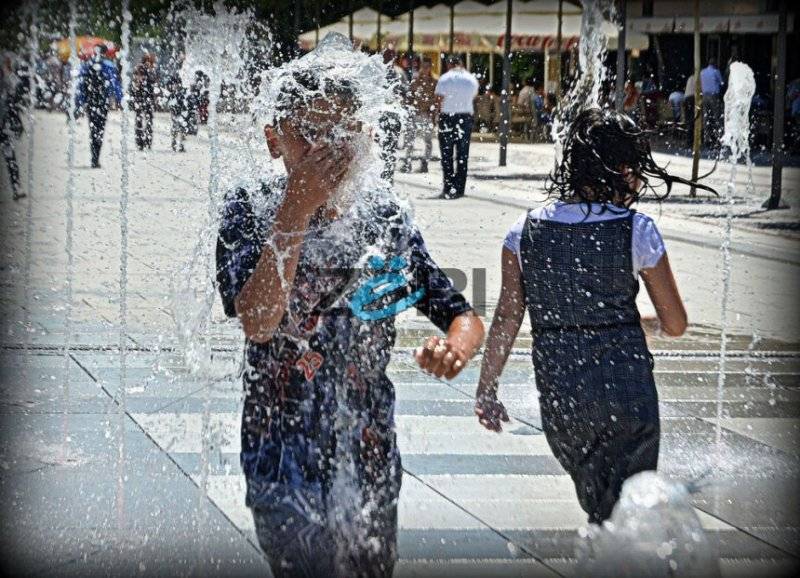Hava Bugün de Çok Sıcak