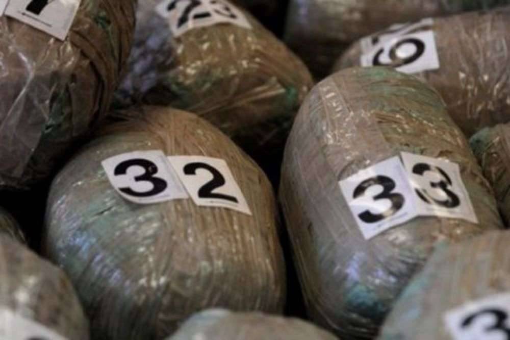 Kosova Ovası ve Obiliç’te 2 Kg Uyuşturucu Ele Geçirildi