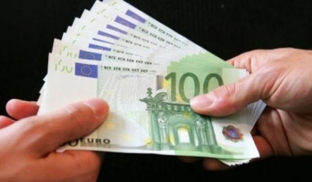 AB, Kosova'da Yolsuzlukla Mücadeleden Memnun Değil