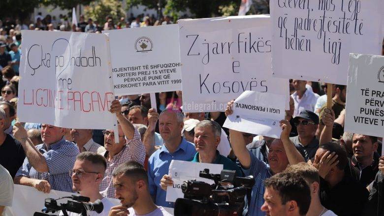  Maaşlar Kanunu Tekrar Protesto Edilebilecek