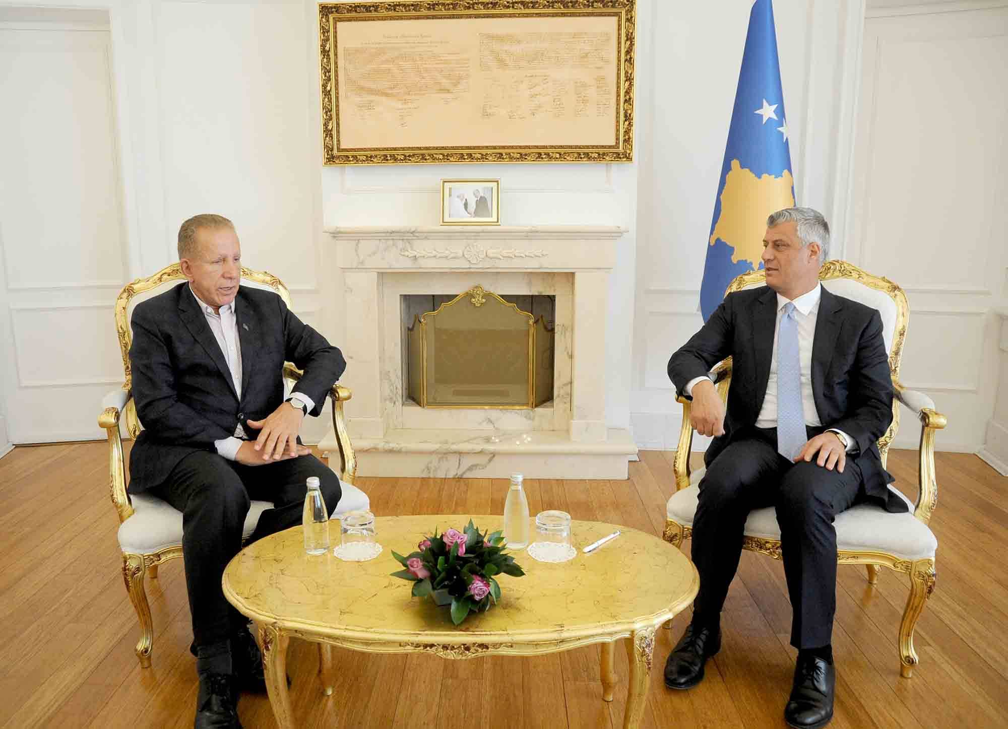 Pacolli, Thaçi ve Diğerlerine Yardım Edecek