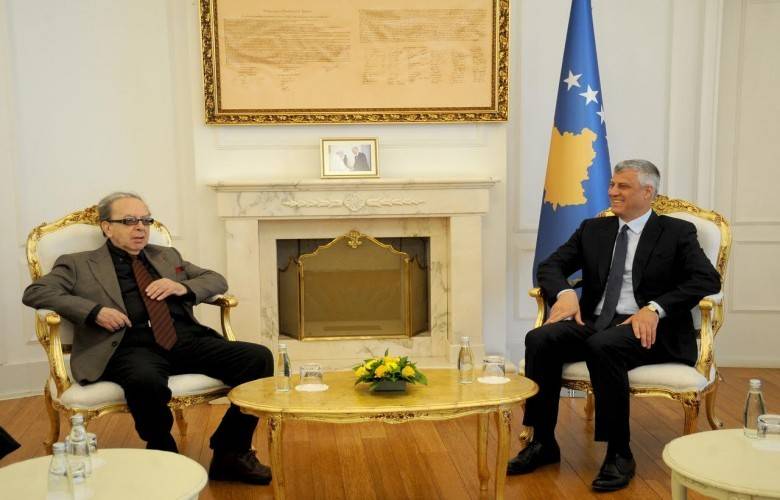 İsmail Kadare Her Zaman Kosova'ya Destek Oldu