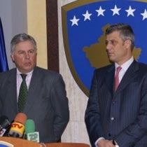 Feith: Başbakan İle Yakından Çalışıyoruz