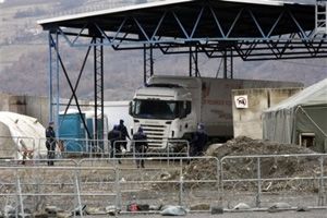 Jarinje'de Rus Yardımı Bekliyor