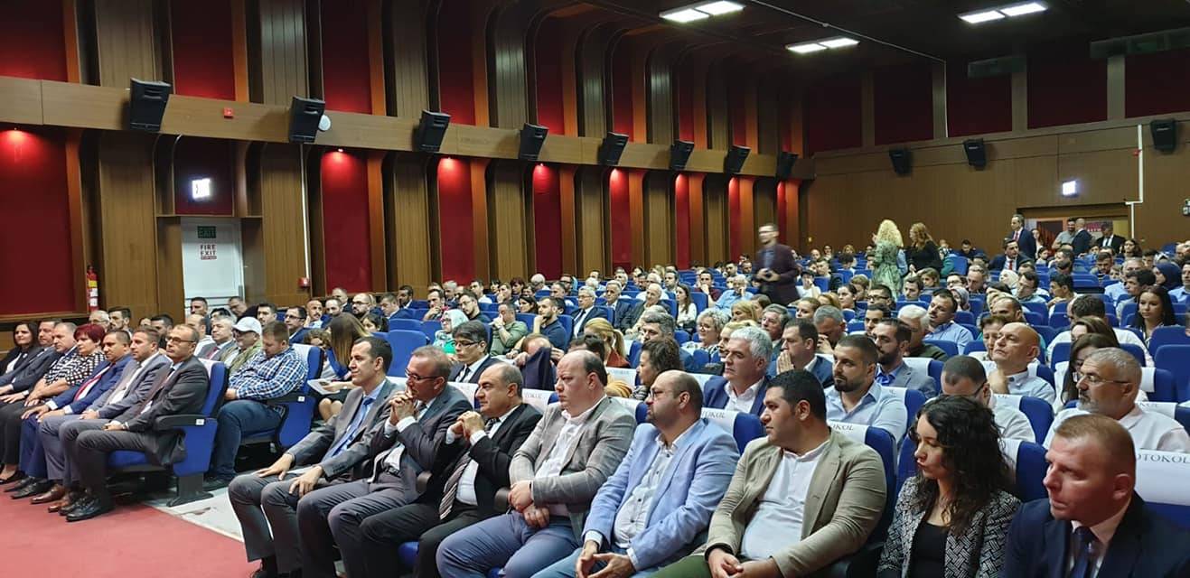 Eli Kanlı FETÖ’yü Konu Alan "The Network Belgeseli"-ne Priştine’de Yoğun İlgi