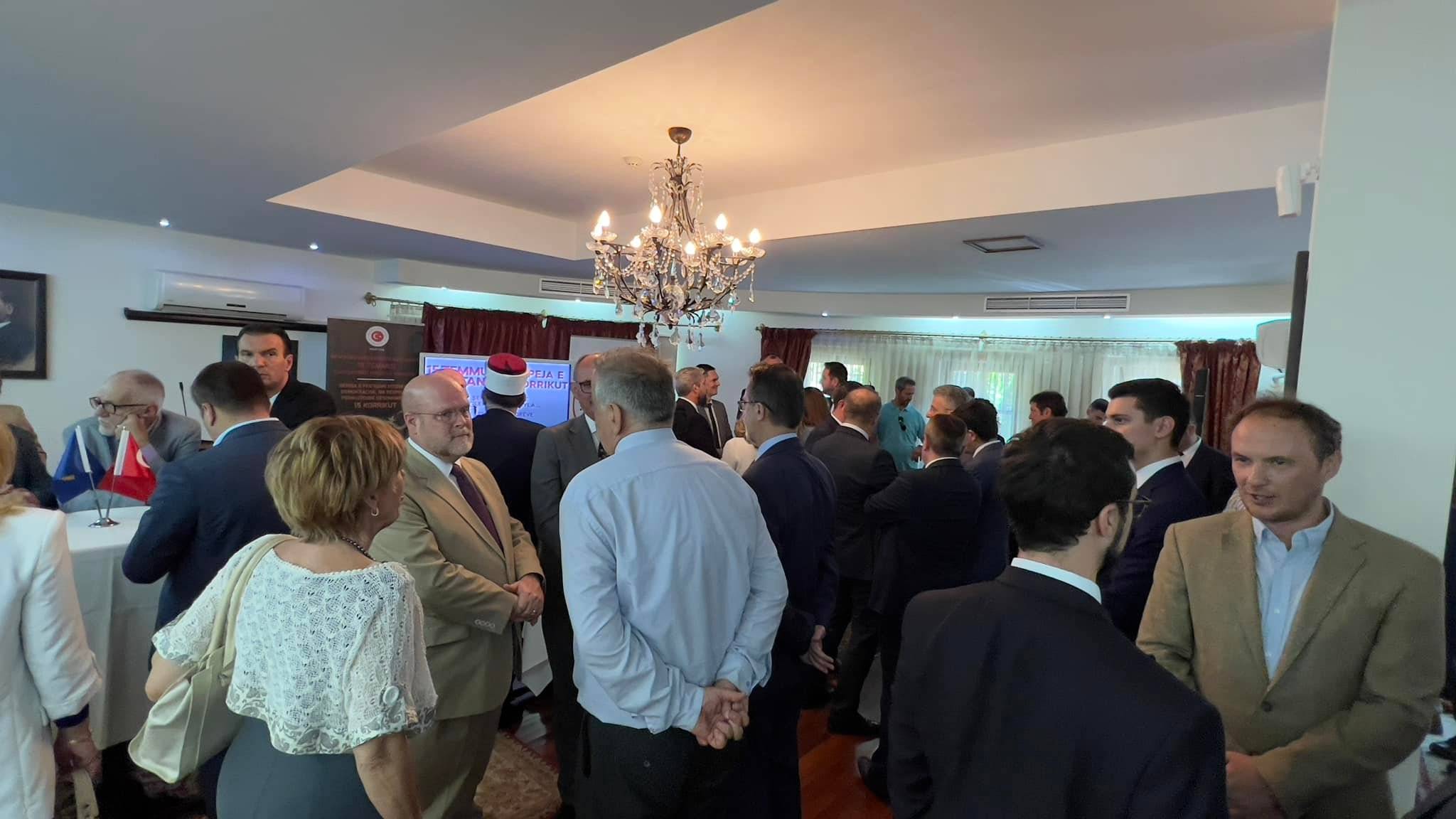 Kosova'da 15 Temmuz Şehitleri Minnetle Anıldı