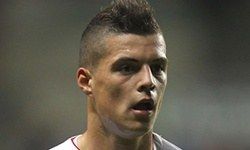 Xhaka'yı Mönchengladbach Kaptı