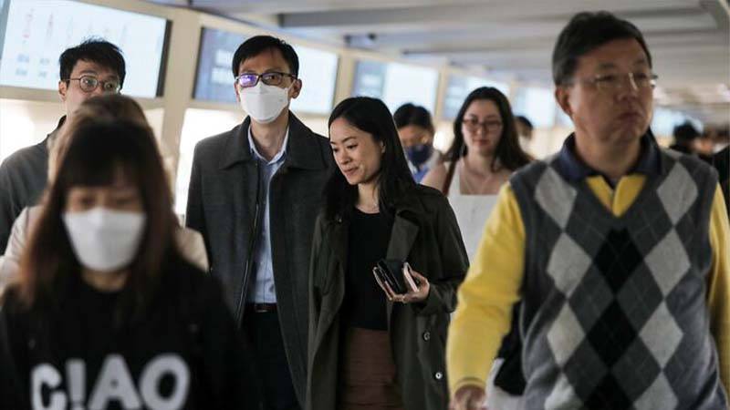 Hong Kong’da maske zorunluluğu 945 gün sonra kaldırıldı